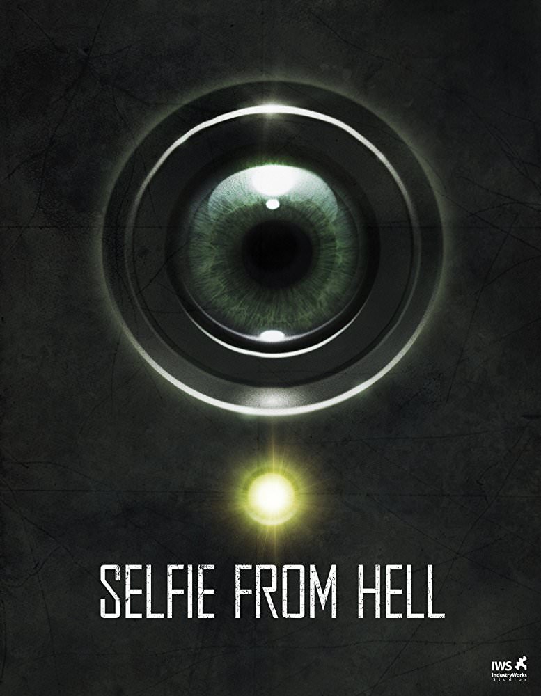 電影【地獄自拍】影評：這部片是在懲罰愛自拍的女人嗎？Selfie from Hell