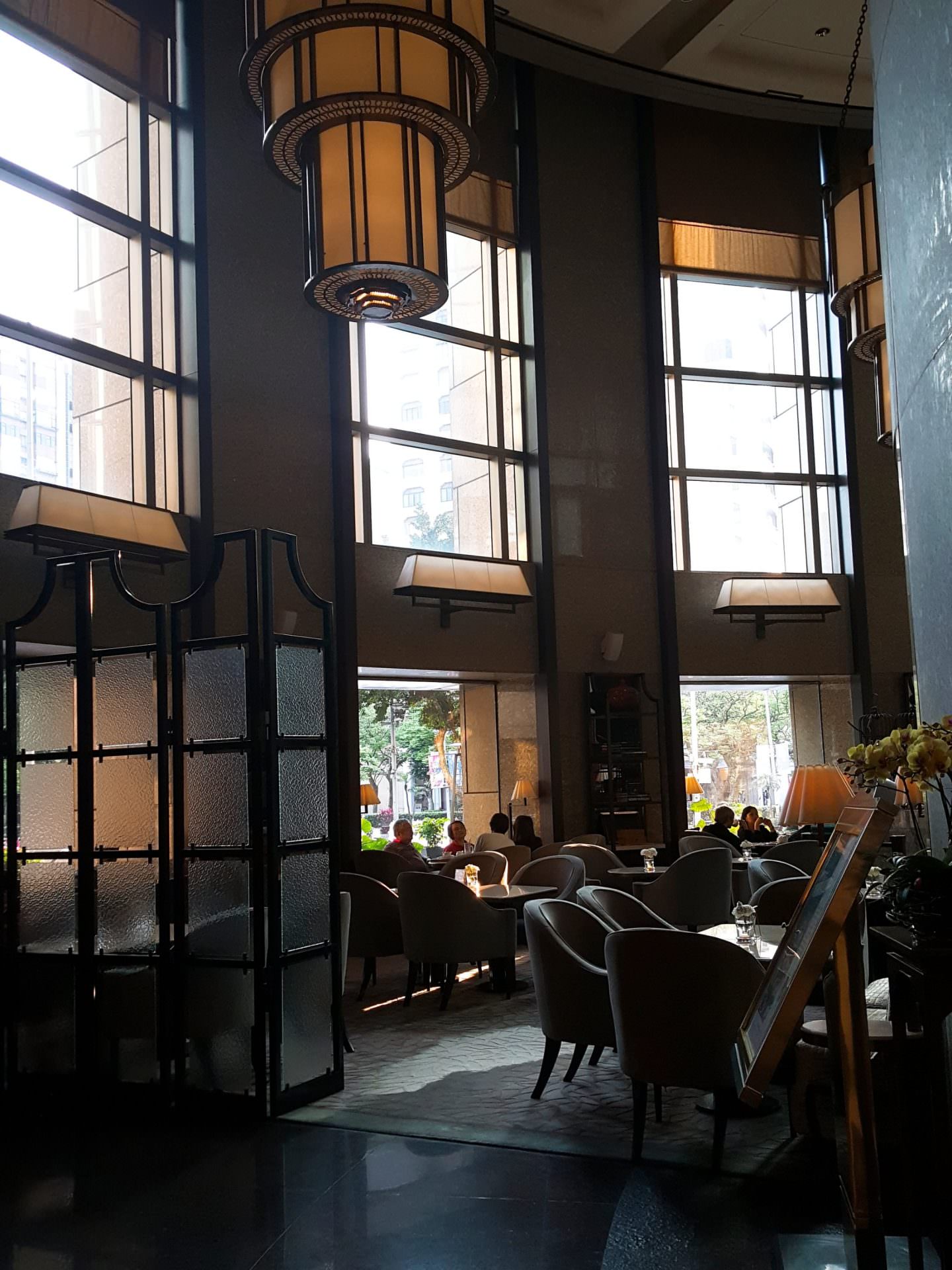 【食記】台北遠東國際大飯店 香格里拉遠東Cafe’自助餐廳 下午茶 Buffet吃到飽