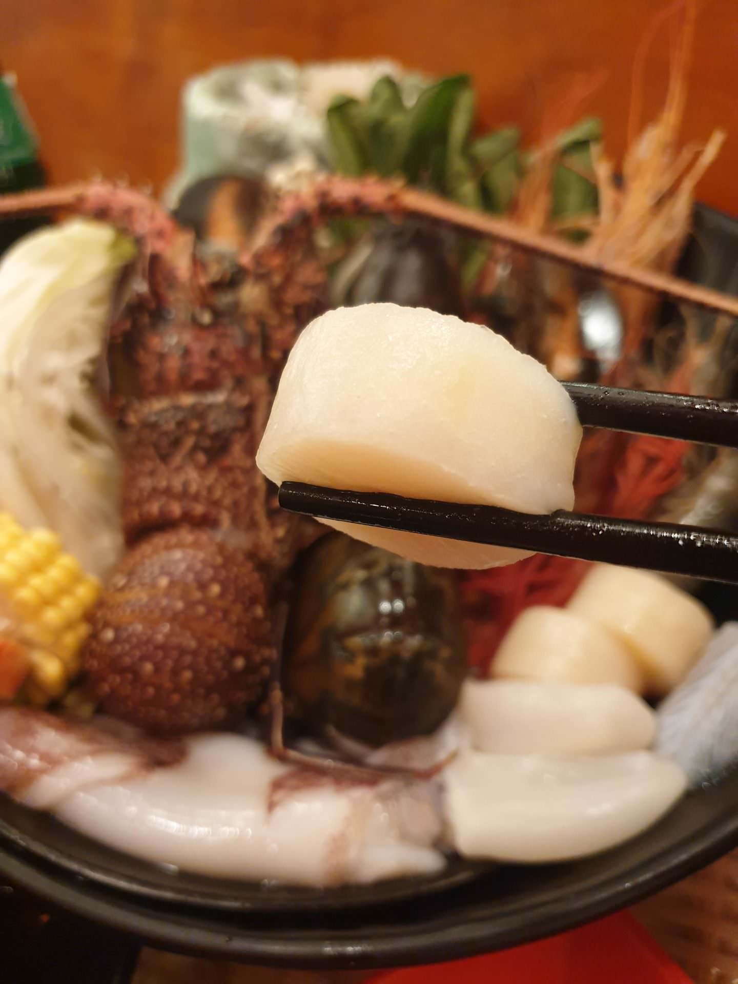 【食記】台北中山【嗨蝦蝦三杯醉蝦石頭火鍋】海鮮吃到飽～推薦海鮮控必吃 | 近捷運松江南京站、謝師宴聚餐好去處 | 個人精緻鍋菜單更新