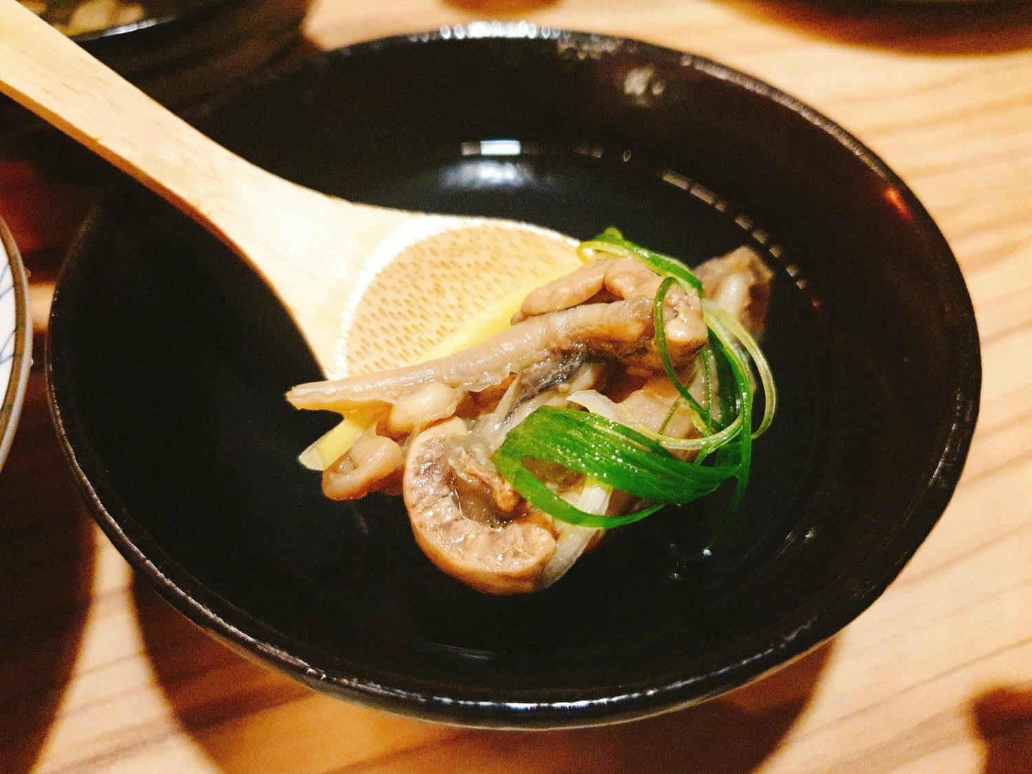 【食記】台北鰻魚飯推薦：南港【板前屋炭烤鰻魚飯】日本鰻魚節套餐：無刺無土味蒲燒白燒鰻魚兩種口味一次滿足 | 近捷運南港展覽館宵夜美食