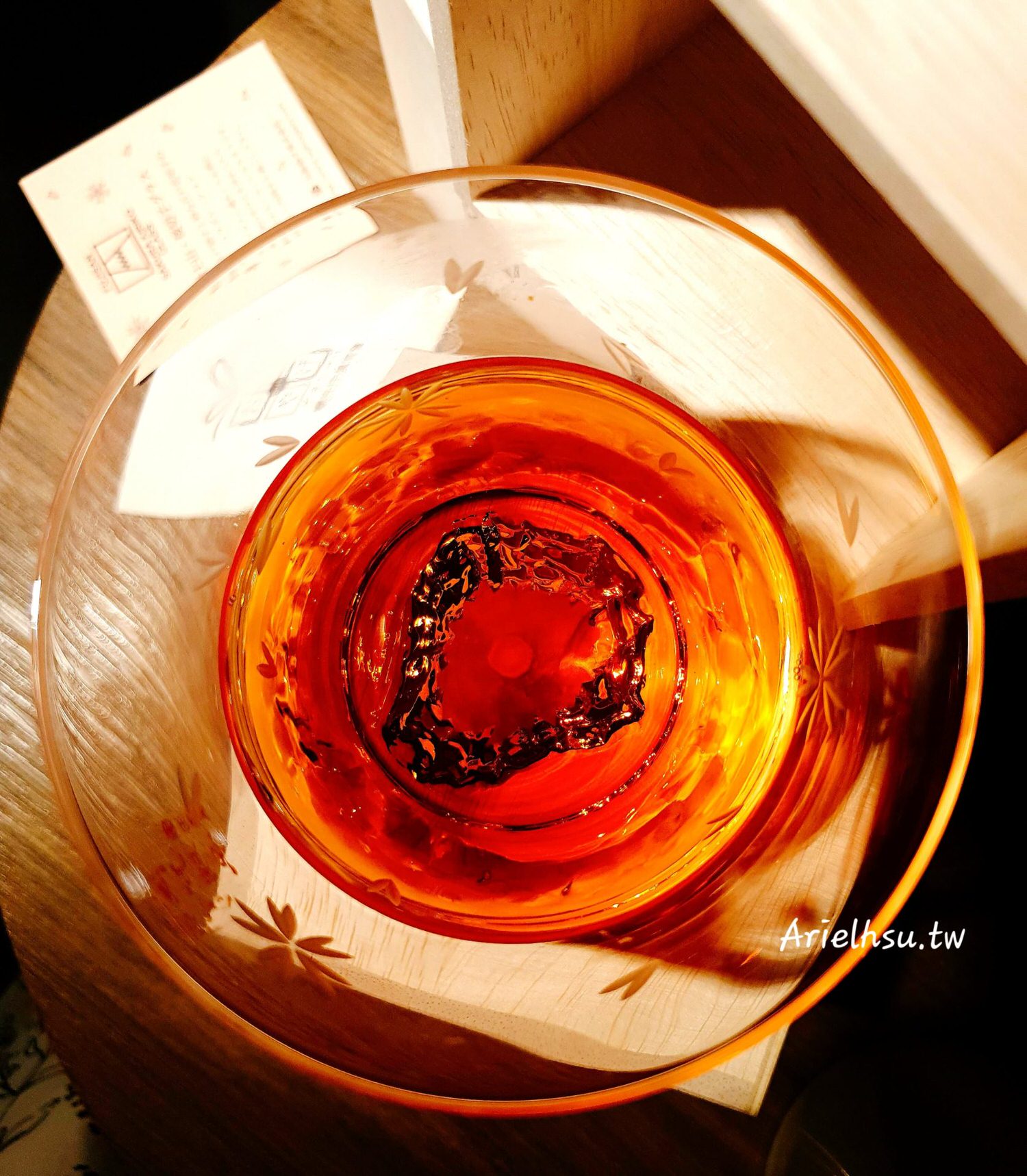 【開箱】日本手工吹製江戶硝子經典富士山杯：風神雷神、櫻花杯 | 田島硝子 | 飲者的浪漫，邊喝邊看富士山 EDO GLASS