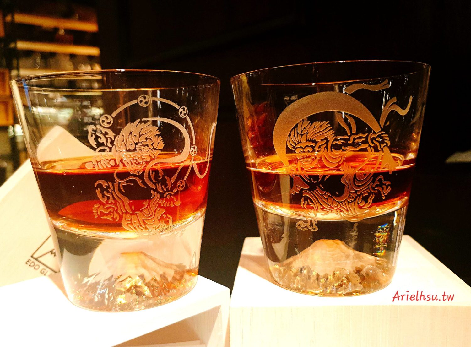【開箱】日本手工吹製江戶硝子經典富士山杯：風神雷神、櫻花杯 | 田島硝子 | 飲者的浪漫，邊喝邊看富士山 EDO GLASS