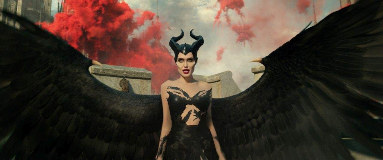 電影【黑魔女2】影評、金句台詞：安潔莉娜裘莉再添暗黑童話，人類才是最邪惡的 Maleficent: Mistress of Evil