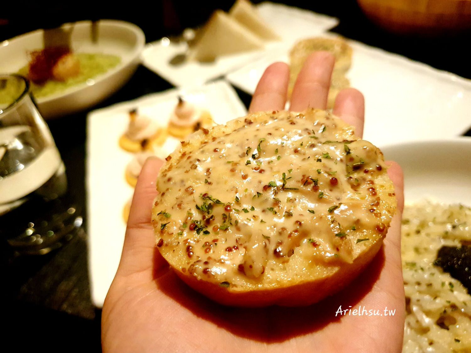【食記】台北大安東區餐酒館【精靈餐酒館】Elfin restaurant & lounge 姐妹們聚餐小酌的好據點 | 近捷運忠孝復興站、 忠孝敦化站