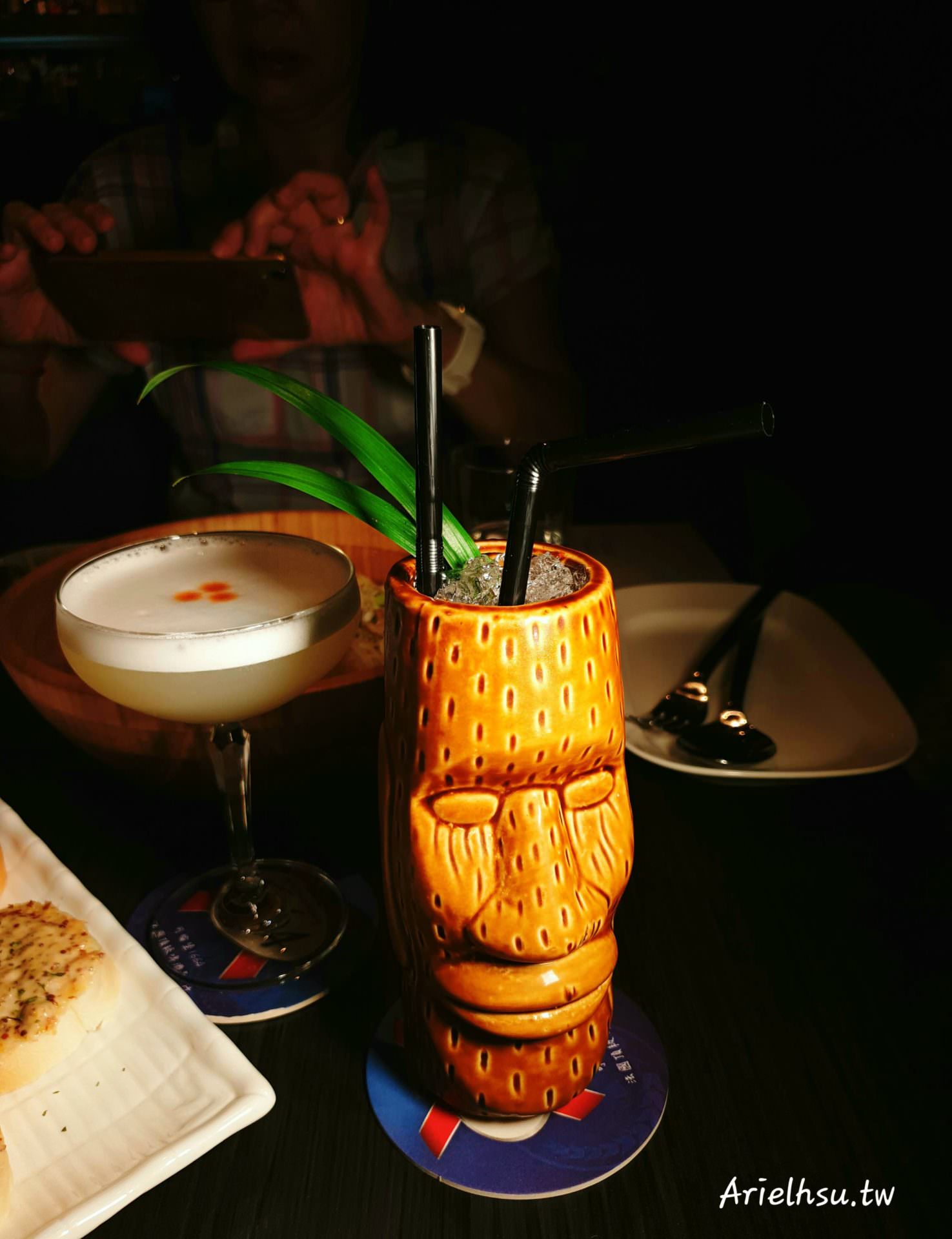 【食記】台北大安東區餐酒館【精靈餐酒館】Elfin restaurant & lounge 姐妹們聚餐小酌的好據點 | 近捷運忠孝復興站、 忠孝敦化站