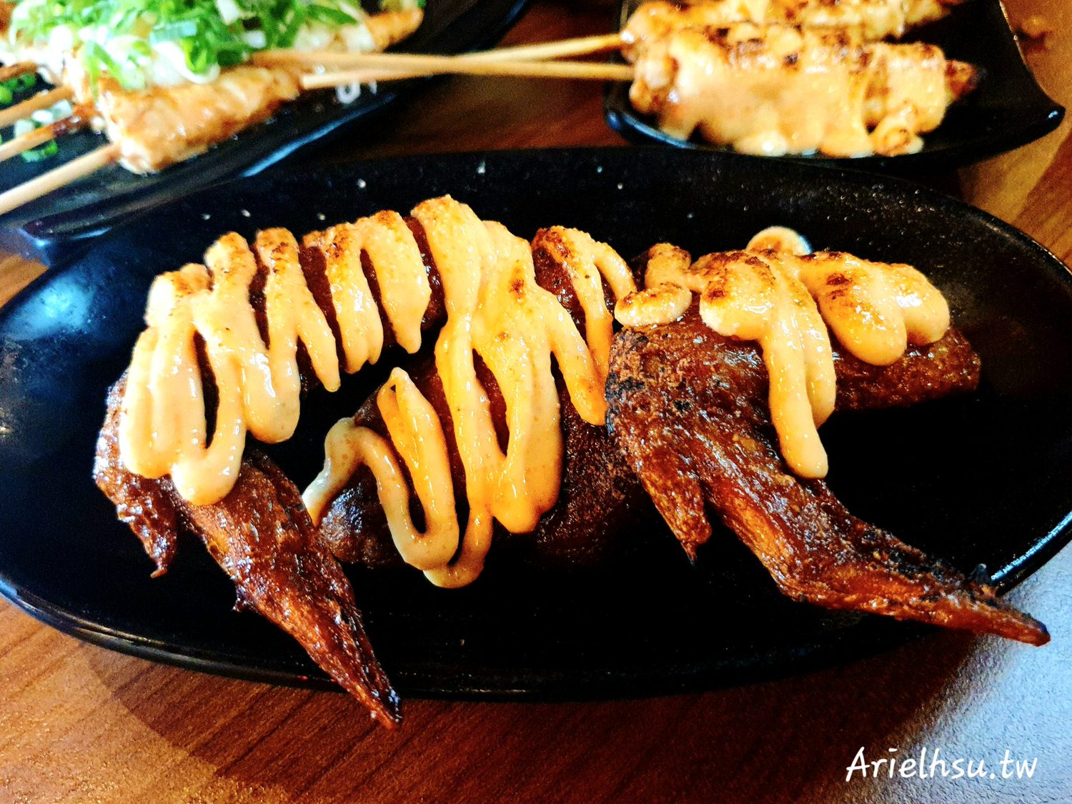 【食記】台北松山美食【起家莊 雞老闆 桶仔雞】長春店 | 來吃雞吧～補充一下蛋白質 | 起家莊雞老闆 養生藥膳桶仔雞