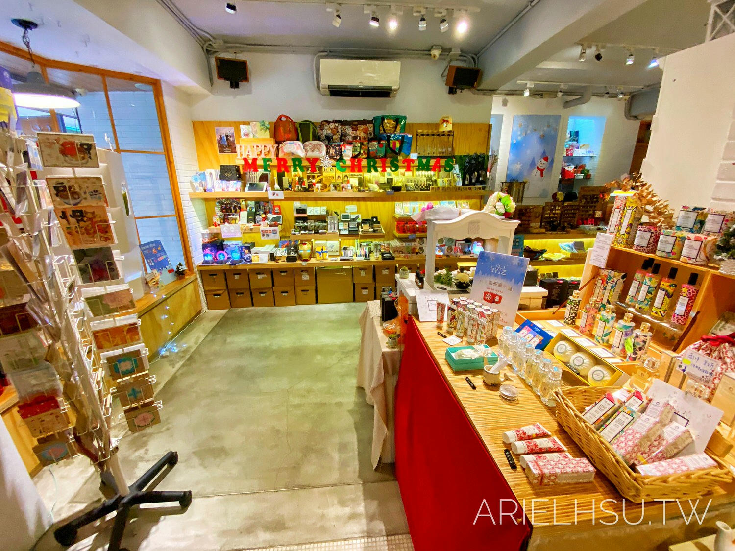 【禮品】台北信義區禮物店》Wiz 微禮禮物店Wiz Gift Shop 聖誕節禮物推薦~交換禮物首選、禮物免費包裝、近捷運市政府站