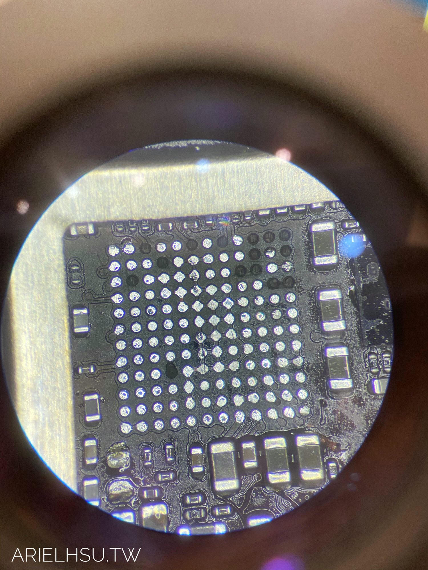 桃園iPhone維修推薦 【ProFix iPhone現場專業維修】換電池、螢幕破裂更換、主機板維修、濾藍光iPhone螢幕保護貼、郵寄送修 | 專業維修iPhone手機醫生 | 同步iPhone手機維修過程