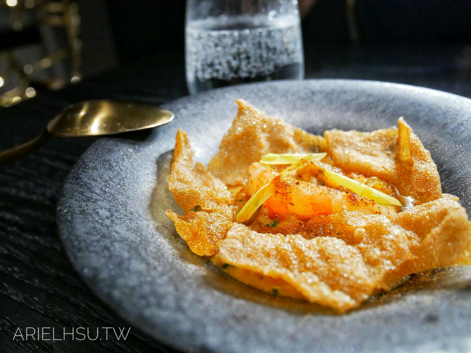 【食記】台北大安東區法式料理【STAGIAIRE 實習生餐廳】 結合藝術的創意美食：東區餐酒館、近捷運忠孝復興敦化站  Taipei French Restaurants《STAGIAIRE》