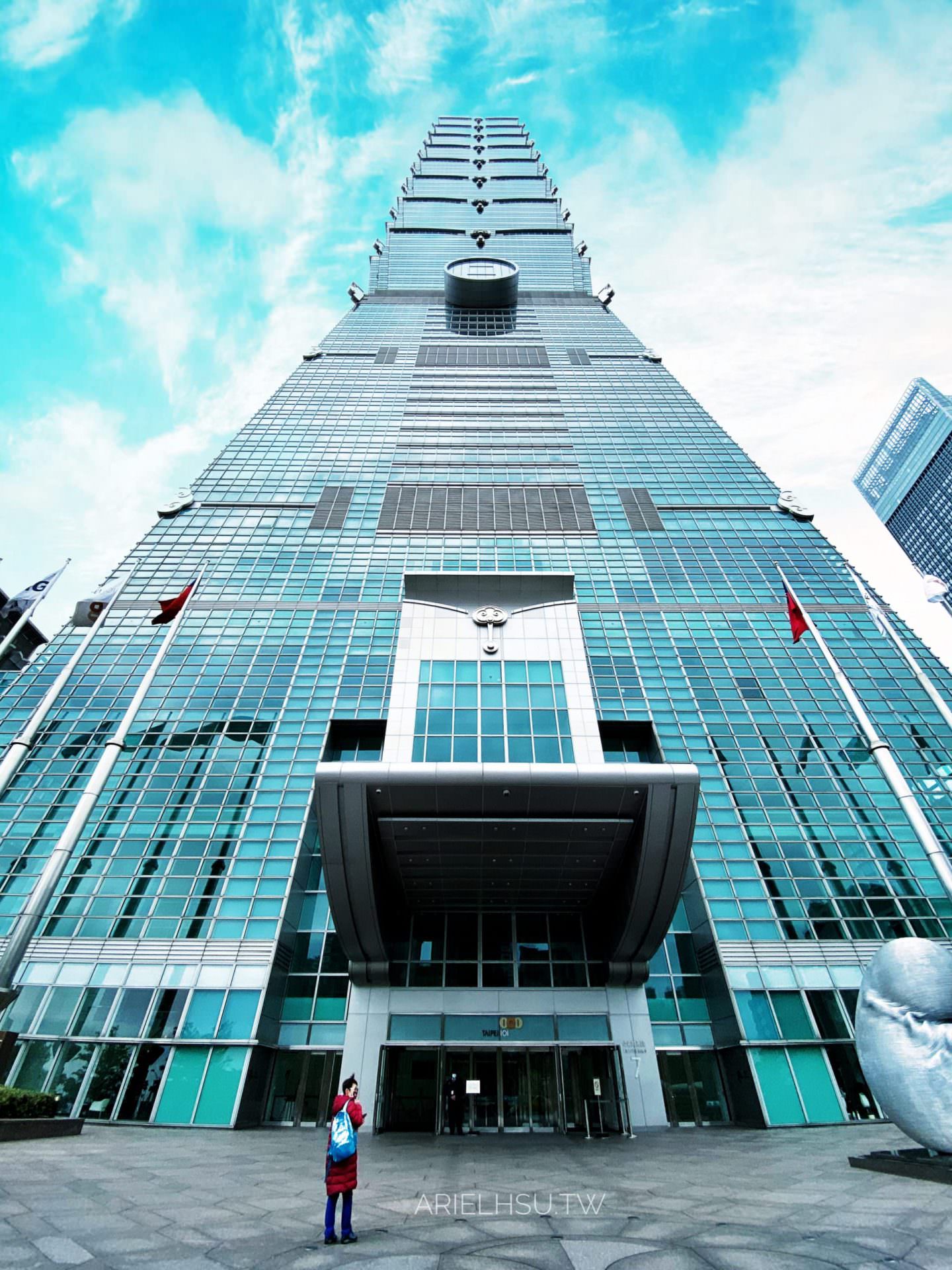 【開箱】台北101大樓35F Sky Park 打造全球最美頂級商辦，高樓景觀垂直社區 TAIPEI 101 Tower Level 35