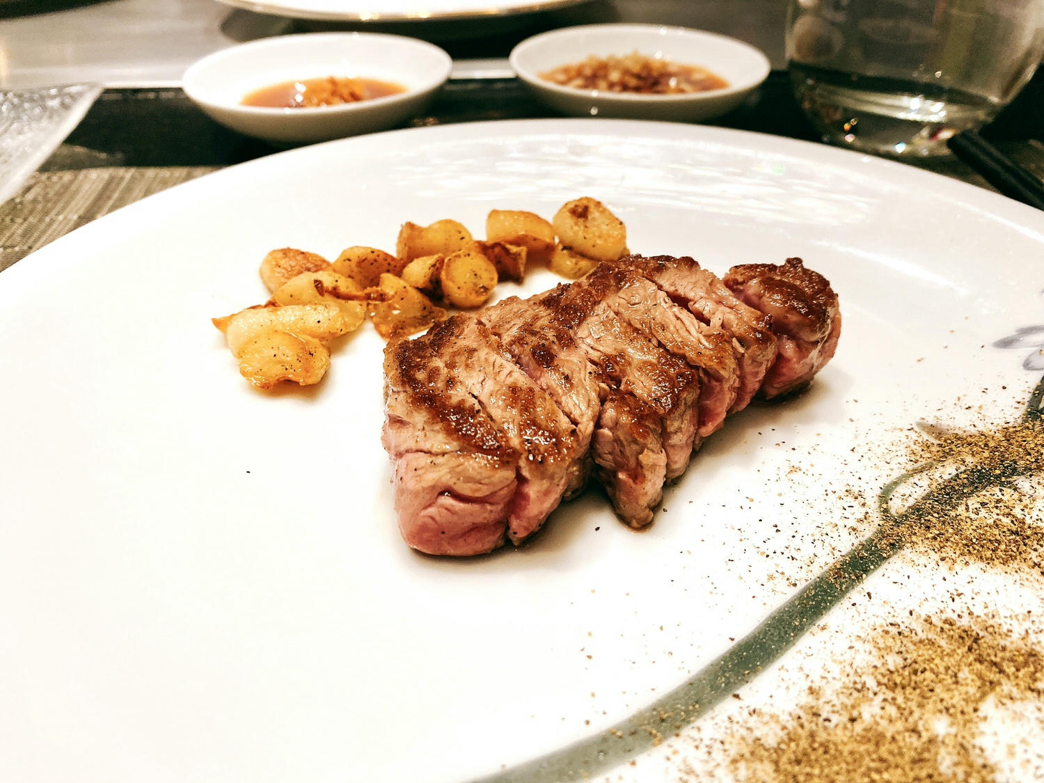 【食記】 台北信義【紅花鐵板燒101旗艦店】101美食推薦高級鐵板燒商業午餐CP值最划算