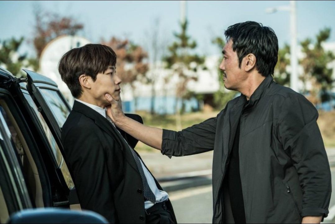 電影【信徒】影評、台詞：劇本演技配樂都不錯的韓國警匪片 Believer (독전)