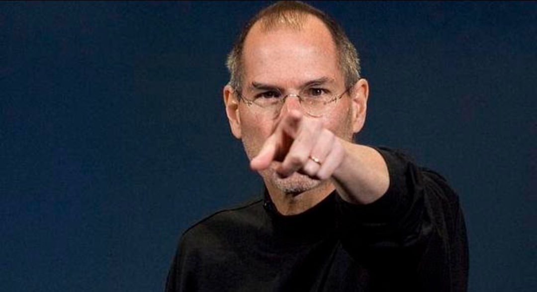 【名人語錄】蘋果Apple 50句 賈伯斯名言語錄 Steve Jobs 經典名言佳句（中英文對照）：人生有限，別浪費時間為他人而活