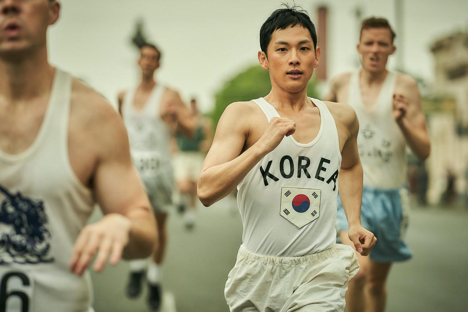 電影【沒有國家的冠軍】Road to Boston影片資訊：改編自韓國真人實事，無法揮舞國旗的馬拉松冠軍爭取出賽