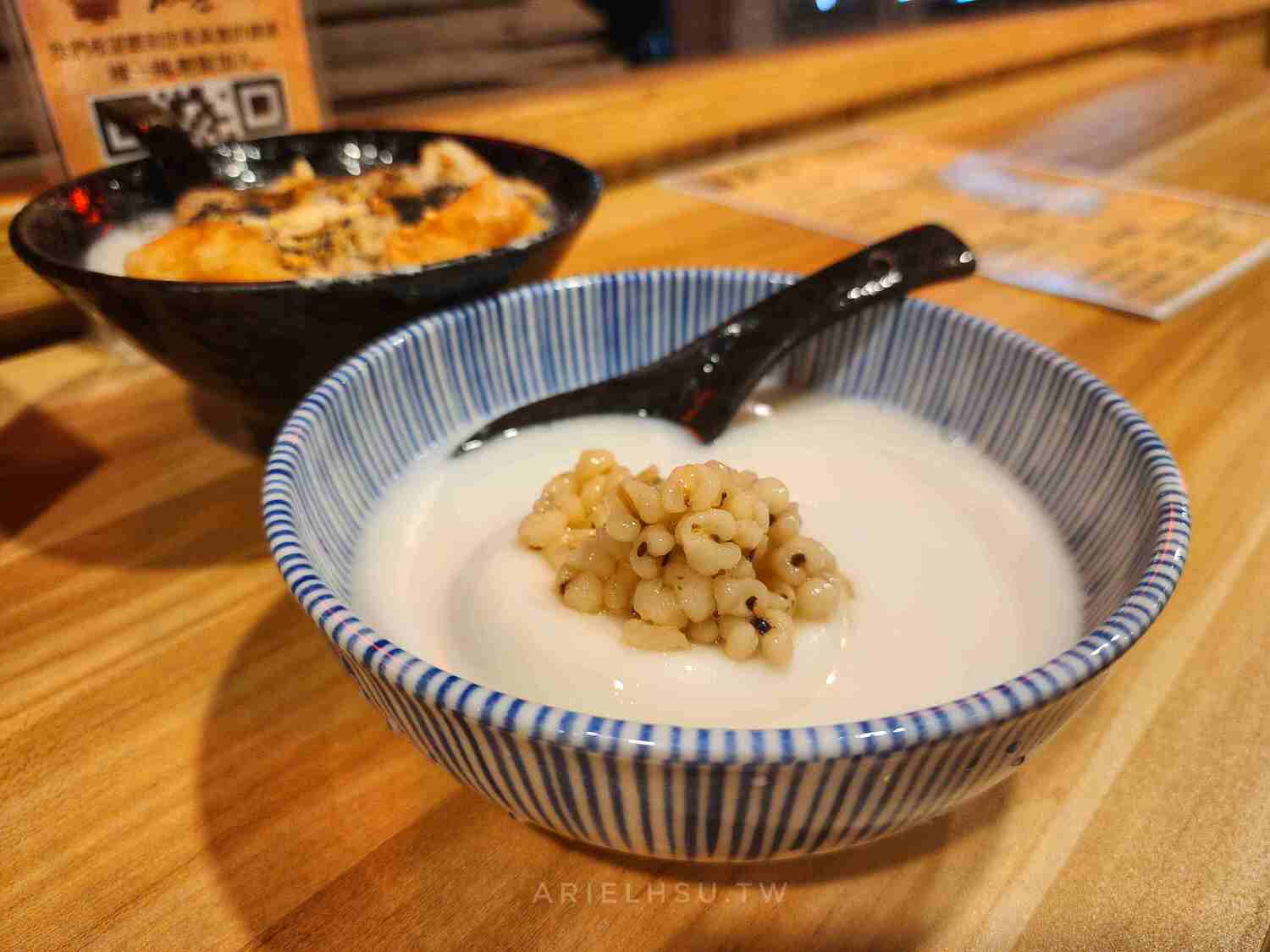 【食記】台北市東區原杏杏仁茶、杏仁豆腐