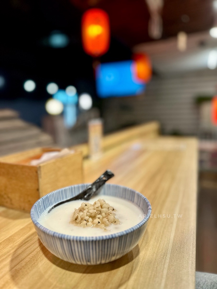 【食記】台北東區甜點推薦原杏杏仁茶、杏仁豆腐：冬天暖呼呼的養生甜點