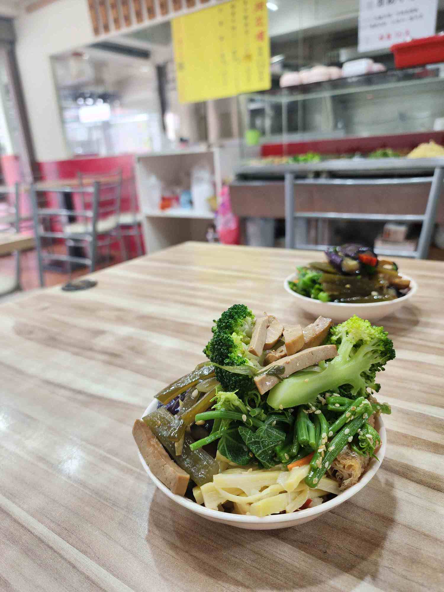 【永春美食推薦】同花順餡餅粥平價美味，一盤小菜50元自己夾
