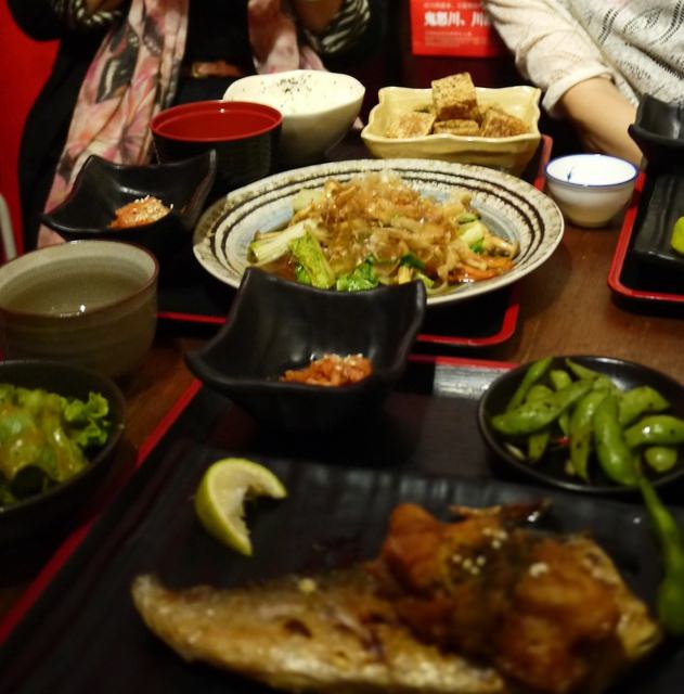 [食記]台北市松山區－深夜食堂 (mrt.南京東路站)